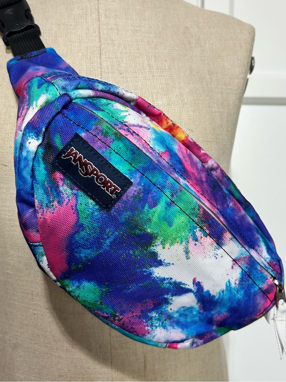 Jansport Tie-Dye Multicolor Waist Fanny Belt Bag Crossbody Pack Blue Pink Green